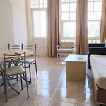 Isabella Aparthotel 2*
