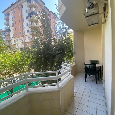Isabella Lägenhetshotell Alanya